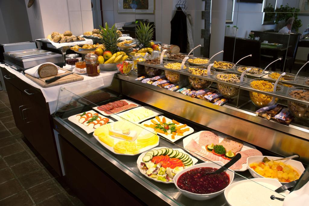 Hotel Altera Pars Кельн Екстер'єр фото