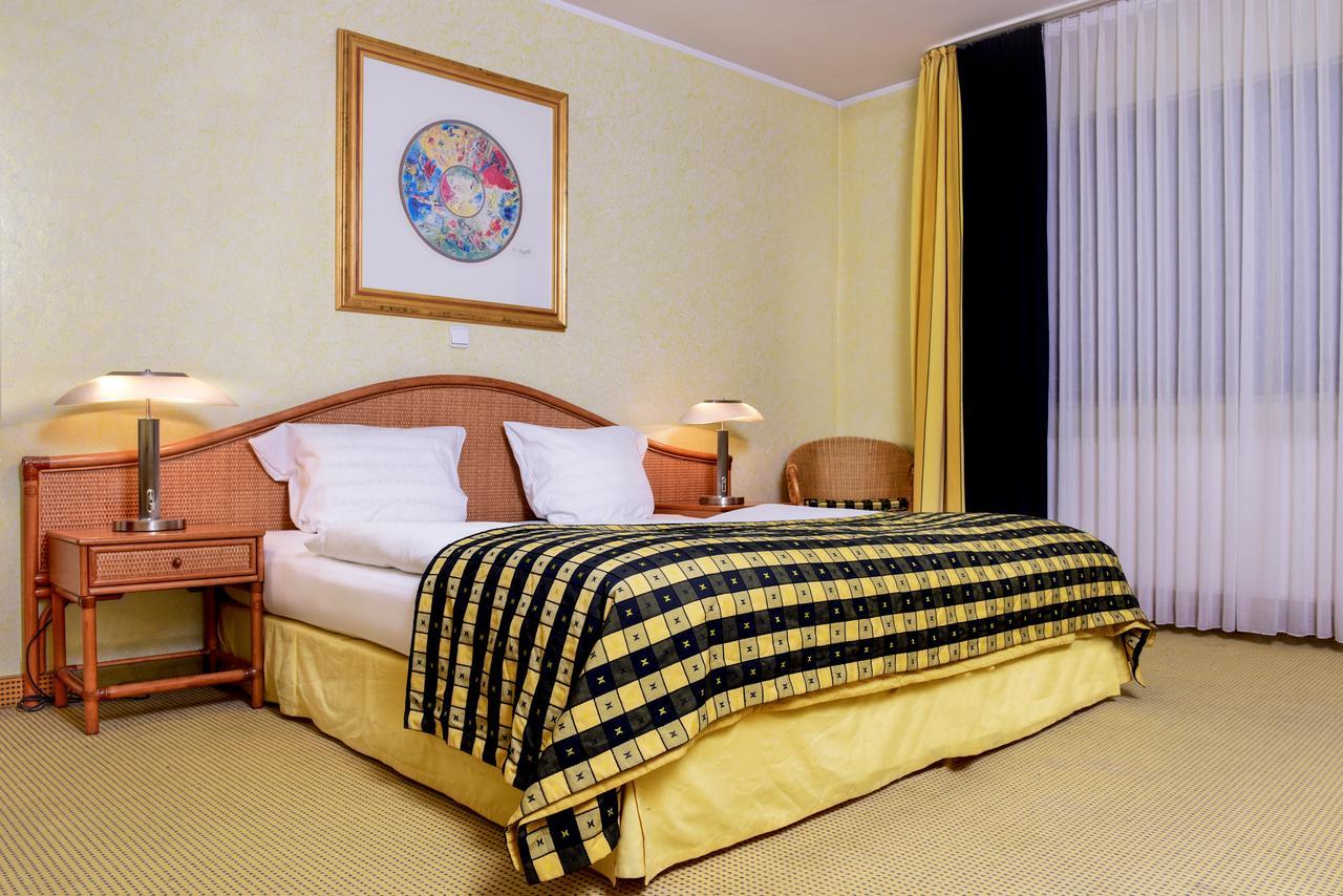 Hotel Altera Pars Кельн Екстер'єр фото