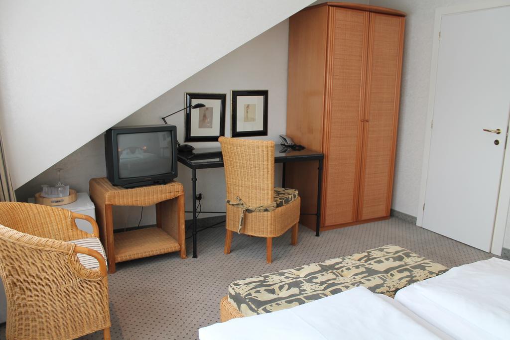 Hotel Altera Pars Кельн Екстер'єр фото