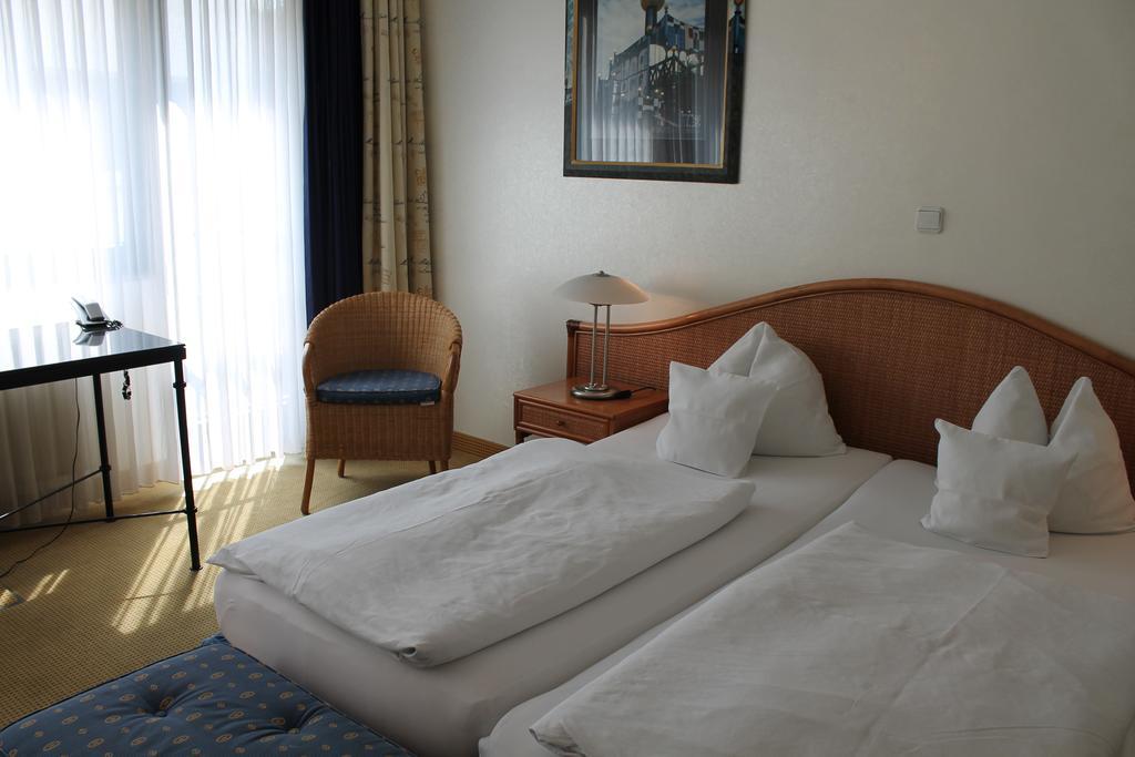 Hotel Altera Pars Кельн Екстер'єр фото